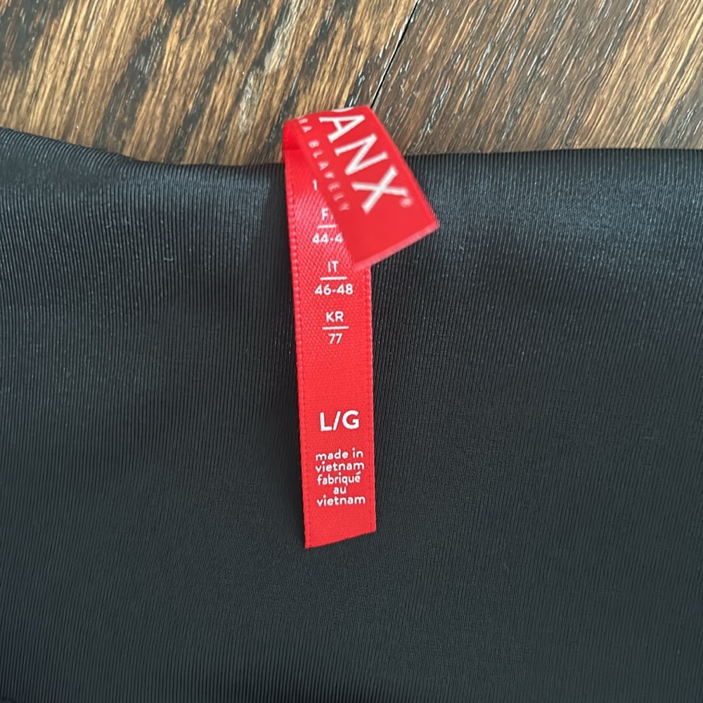 Nwot Spanx Size Large Python Embossed Faux Leathe… - image 3